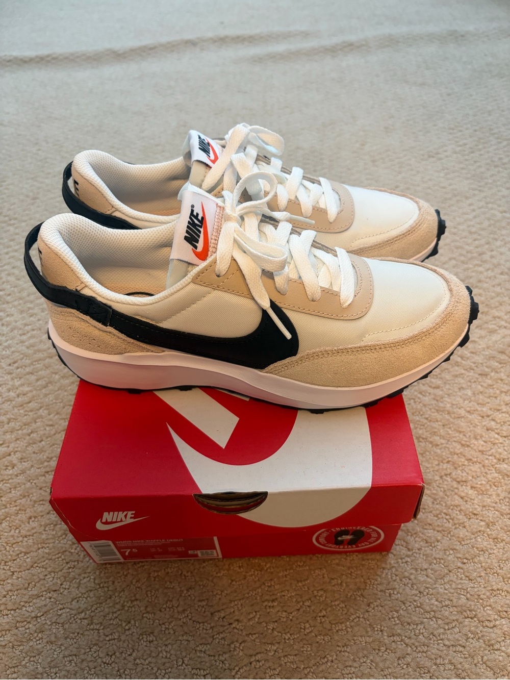 Nike Waffle Debut size 7.5 - Picture 4 of 9